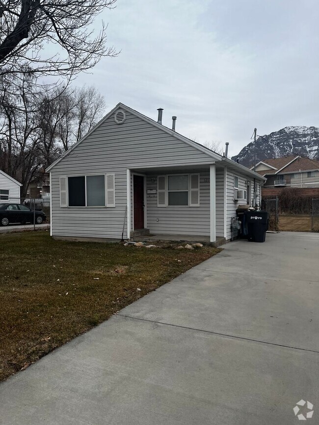 Building Photo - Cozy Provo Home