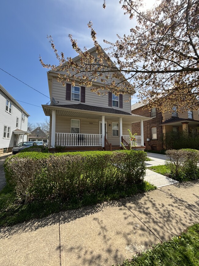 2023 Robin St Apartments Unit Downtairs Lakewood, OH