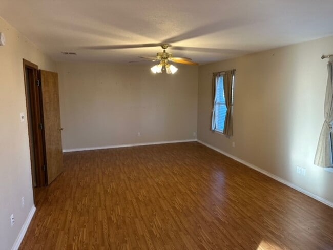 Photo - 4727 Co Rd 597