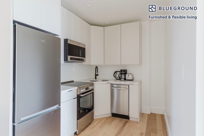 Photo - 226-230 W 97th St Unidad FL8-ID1538