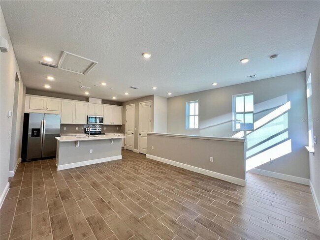 Photo - 10552 Pearson Ave