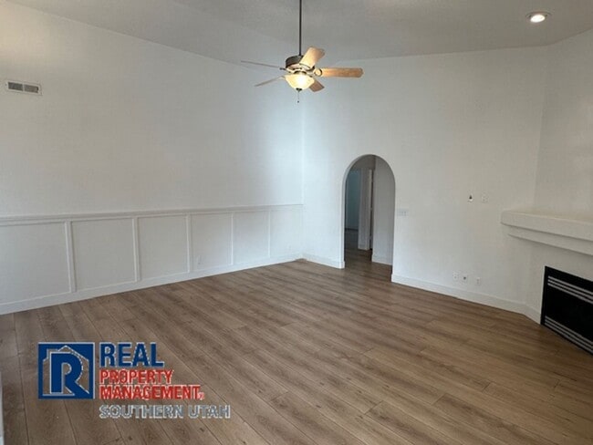 Photo - Single Leve Home Near Pine View