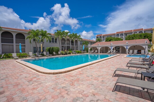 Photo - 250 NE 20th St Unit 419