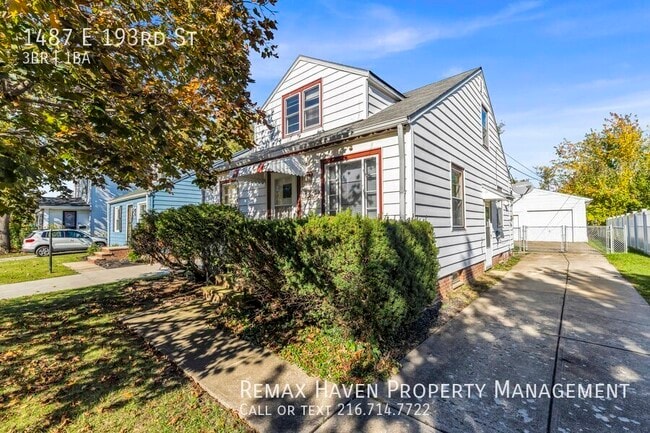 Photo - 1487 E 193rd St