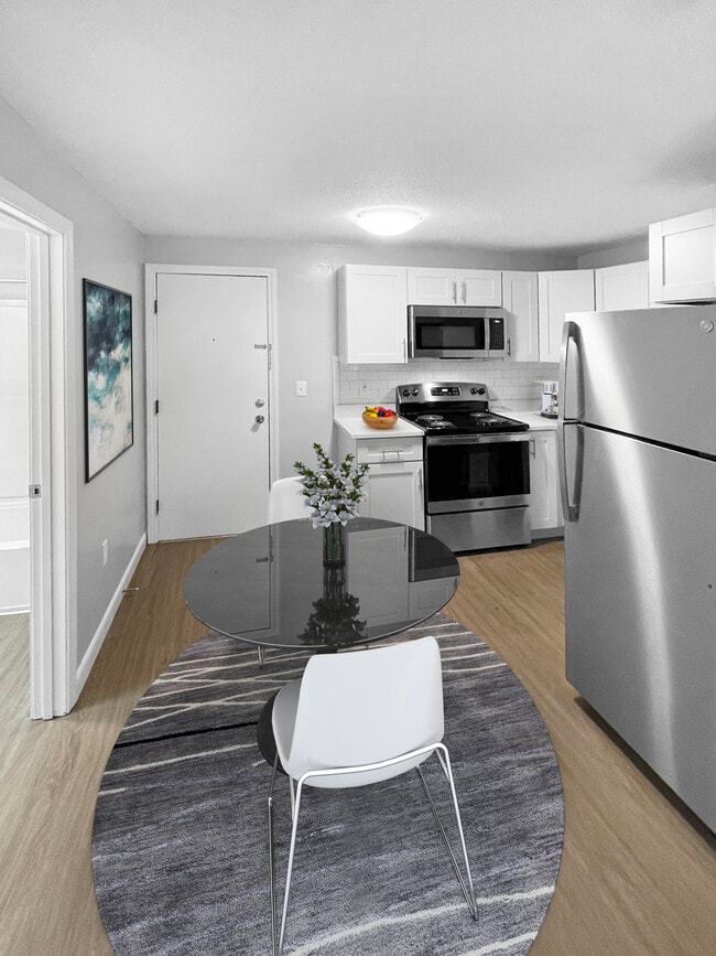 Woodlands at Nashua Apartments Nashua, NH