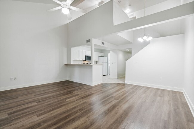 Photo - Townhome in Woods Edge!
