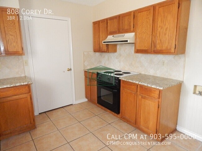 Photo - 808 Corey Dr