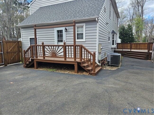 Photo - 517 Pleasanthill Dr