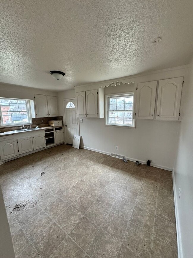 Photo - 3/1 House in Shelby, NC - Currently still working on the home.