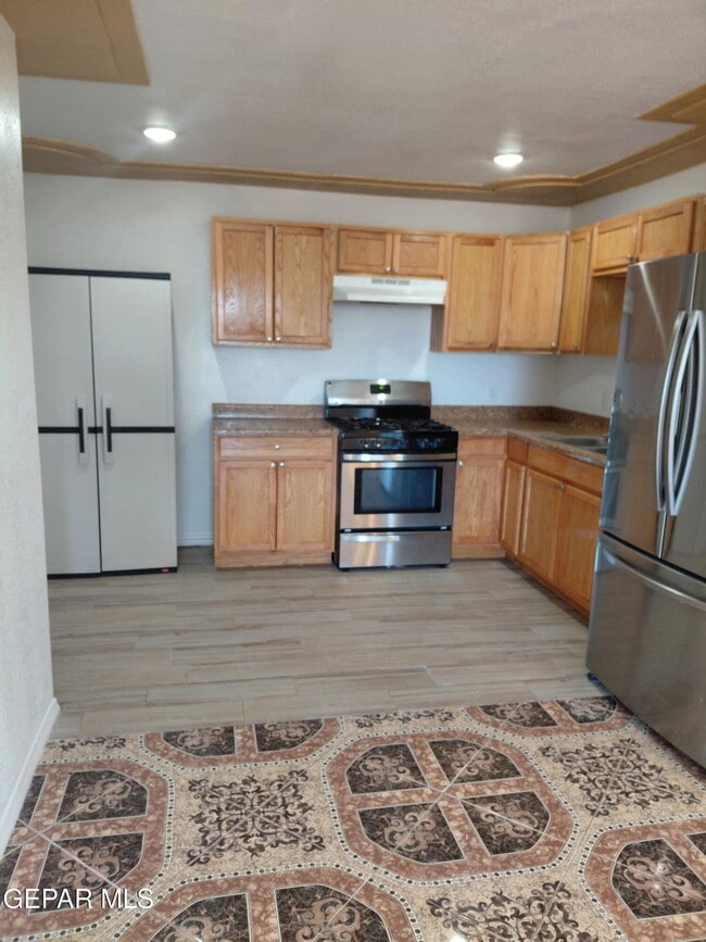 Photo - 8051 Ap Ramirez St