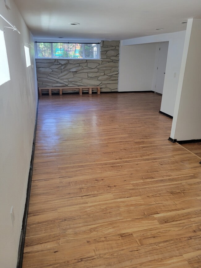 Photo - 5032 35th Ave SW Unidad Basement MIL