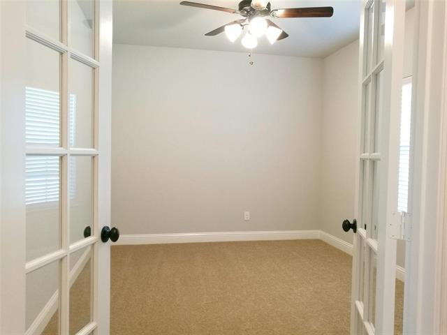 Photo - 2816 Winchester Ave