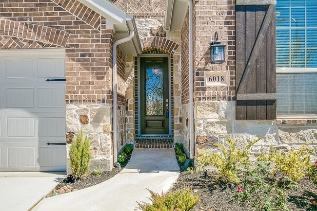 Photo - 6018 Grace Falls Dr