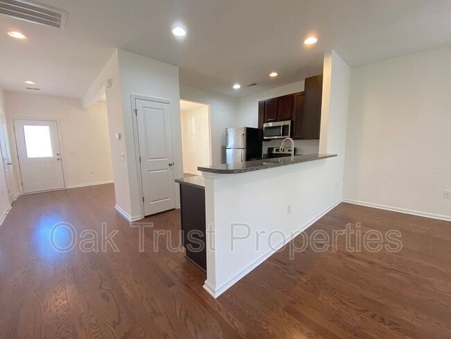 Photo - 9139 Parlor Dr