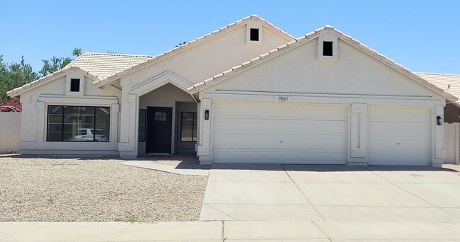 Photo - *JUST REMODELED* DONT MISS OUT ON THIS 4 BEDROOM 2 BATH ** PRIME CHANDLER LOCATION