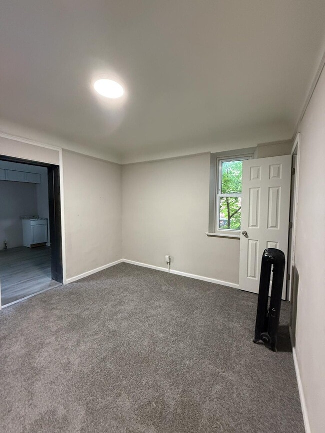 Photo - 3-Bedroom Gem on Marseilles Street with Sp...