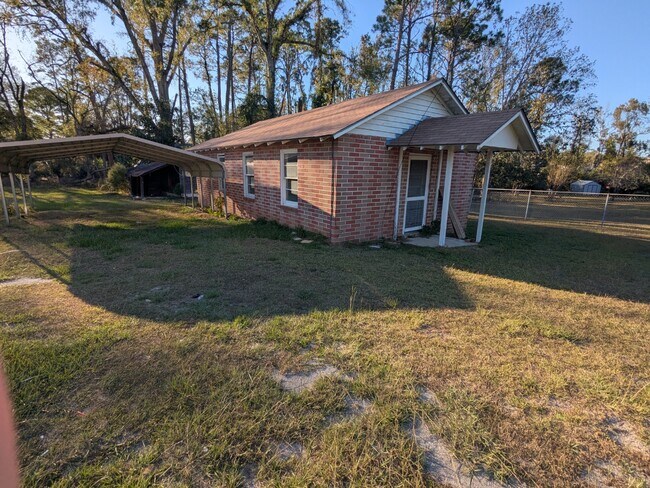 Photo - 272 Victory Dr