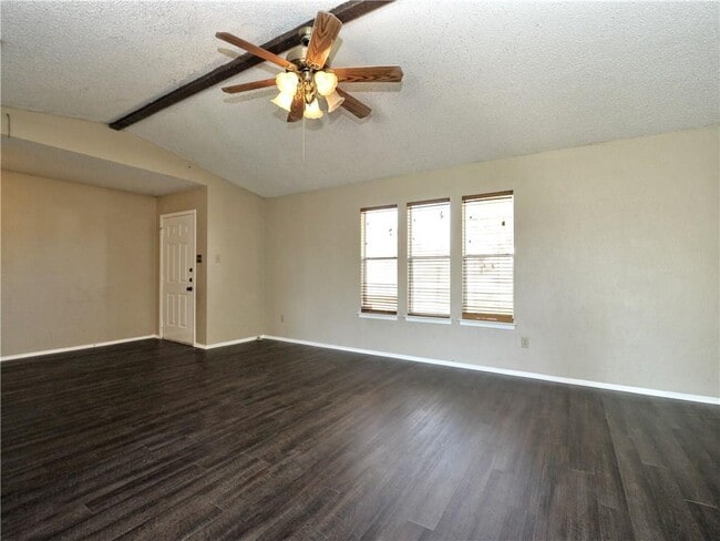 8407 Gallatin Dr