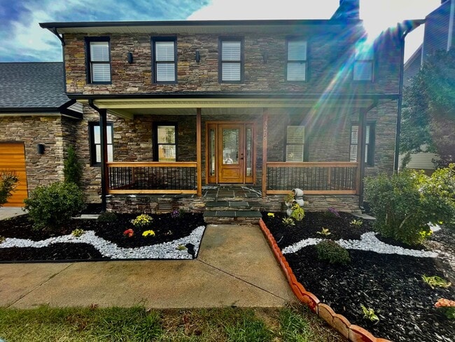 Photo - Gorgeous One of a Kind Home! - Available Now!