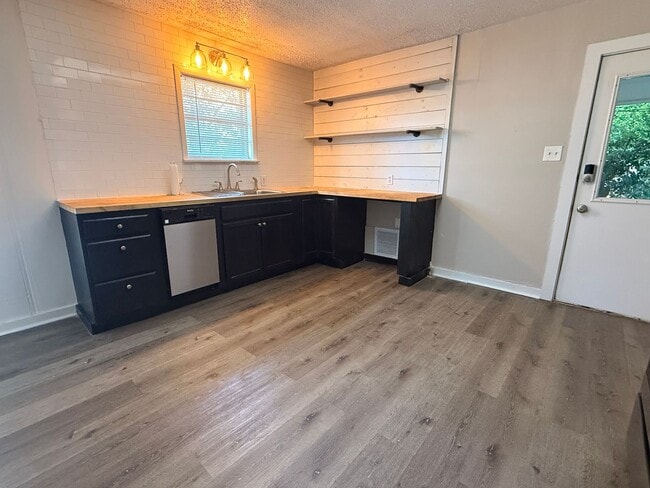 Photo - Beautiful 3/2 Home in Central Longview!