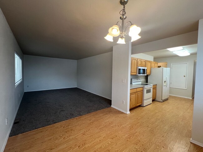 Photo - Non-Refundable & Security Deposit Total: $1400.00