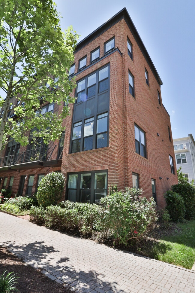 Photo - 1424 Piccard Dr