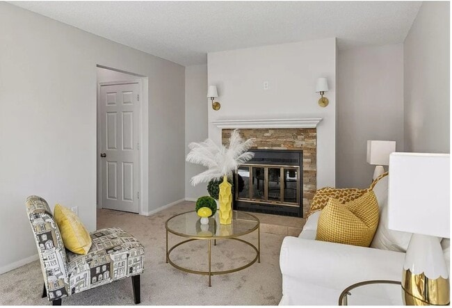 Photo - 411 Dorland Pl S