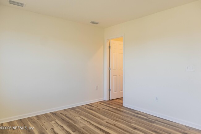 Photo - 7901 Merchants Way