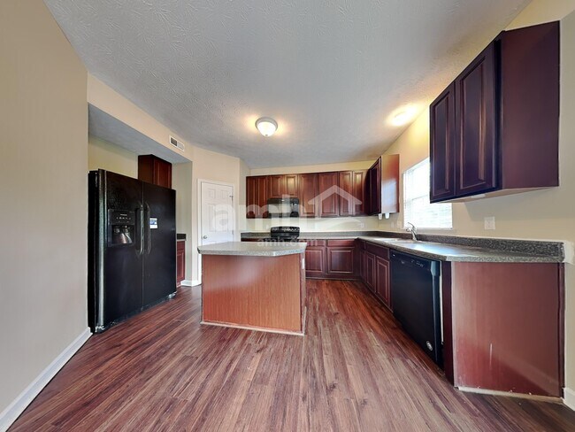 Photo - 45 Haverstraw Pl