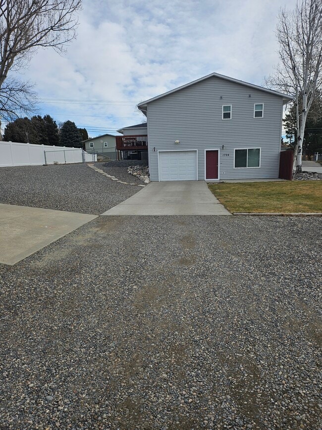 Photo - 1726 Lake Elmo Dr Unidad 1