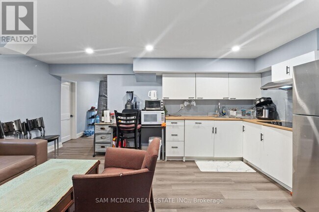 Photo - 1527 Chiddingstone Cir