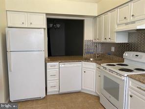 Photo - 1339 Thornwood Dr