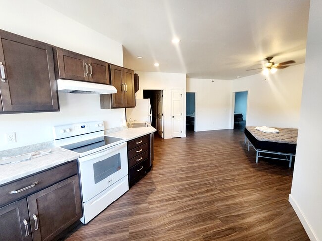 12th Street Apartments