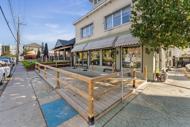 Photo - 315 Fairview St Unit A