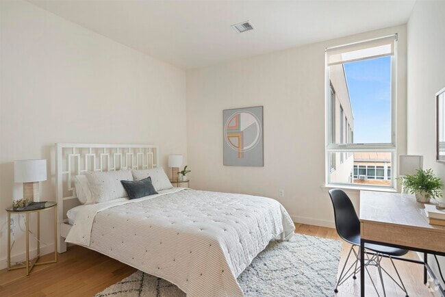 Building Photo - 235 Pavonia Ave Unit 676 Rental