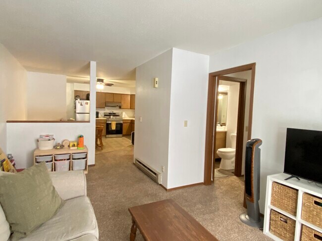 Photo - 1505 Well St