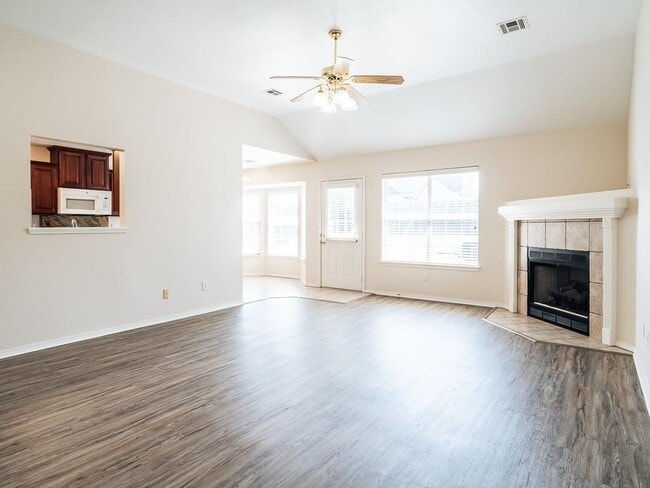 Photo - 2305 SW 17th St