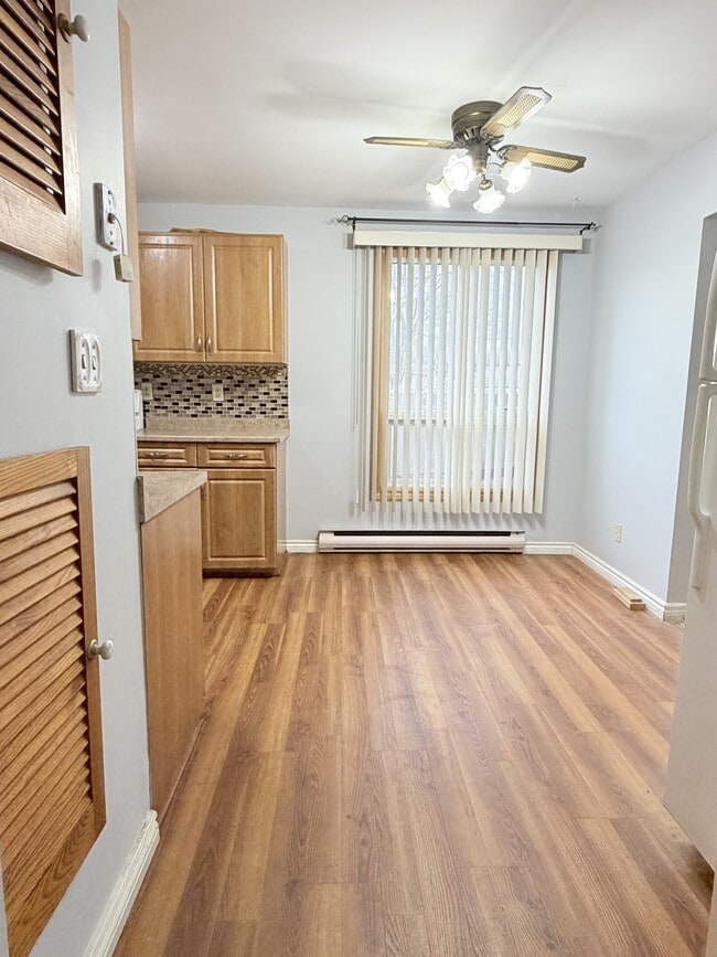 Photo - 8401 Darlington Crescent