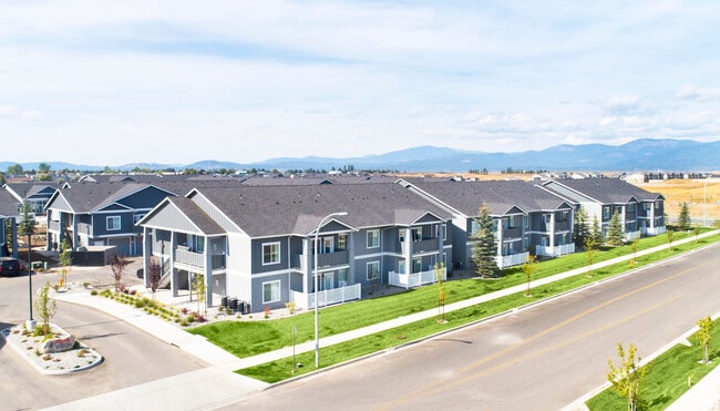 Building Photo - Park Villas