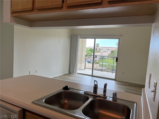 Photo - 2900 Sunridge Heights Pkwy Unit 935