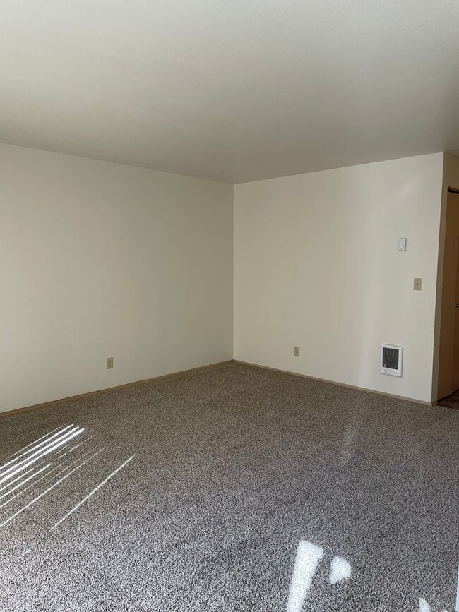 Photo - 1 Bedroom 1 Bath Apartment - Second Floor! Unidad 3104-17