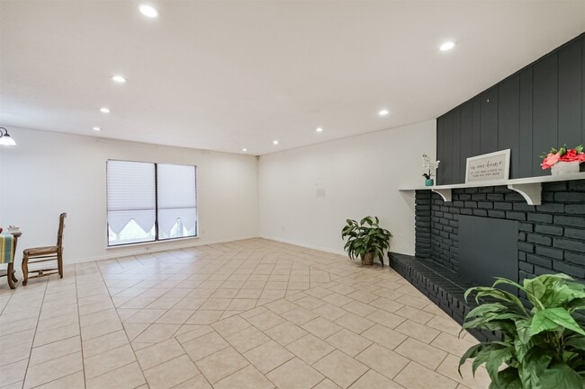 Photo - 24426 Rockin 7 Dr