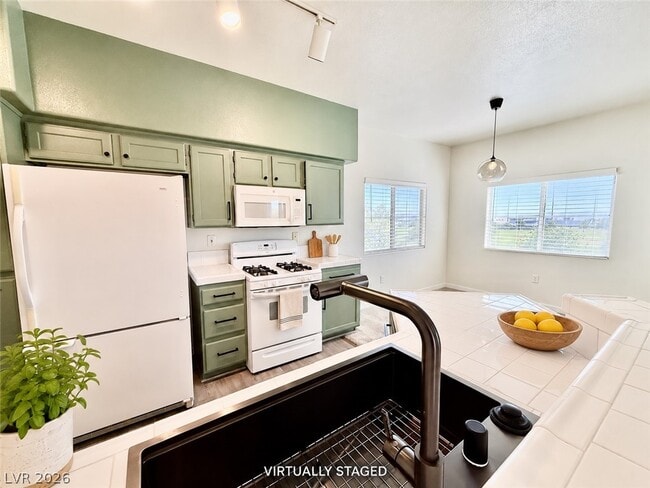 Photo - 2121 Echo Bay Unit 201