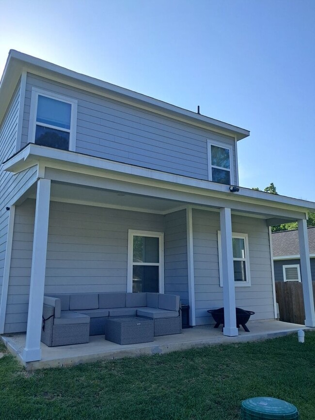 Photo - 15834 Beechnut Dr