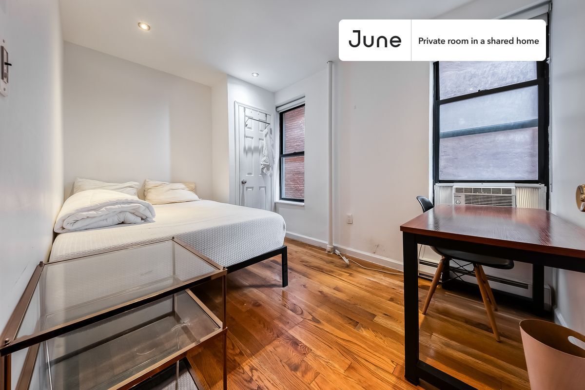 Private bedroom in 5 bed/2 bath Home - Private bedroom in 5 bed/2 bath Home