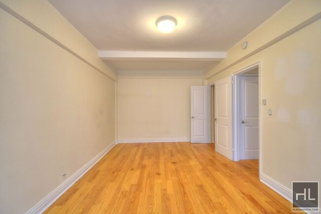 Photo - EAST 56 STREET Unit 4A