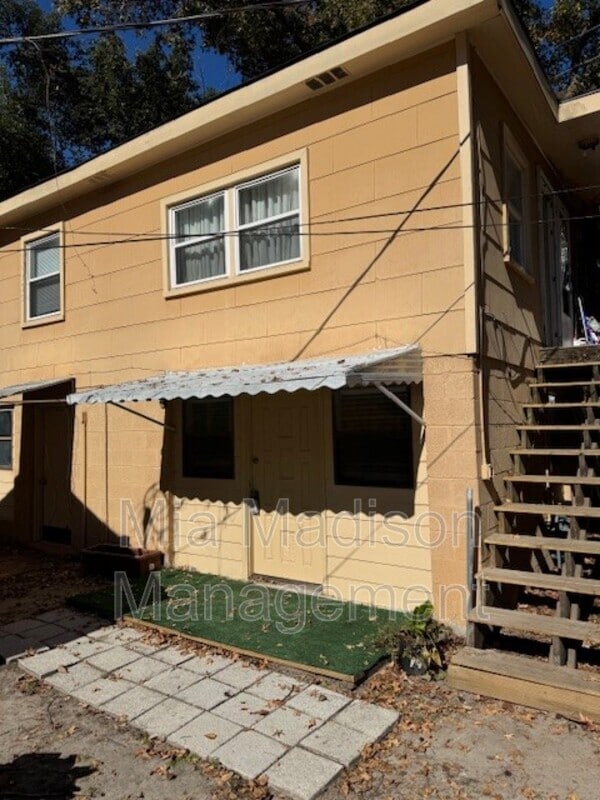 Photo - 40 1/2 Wesley St Lower