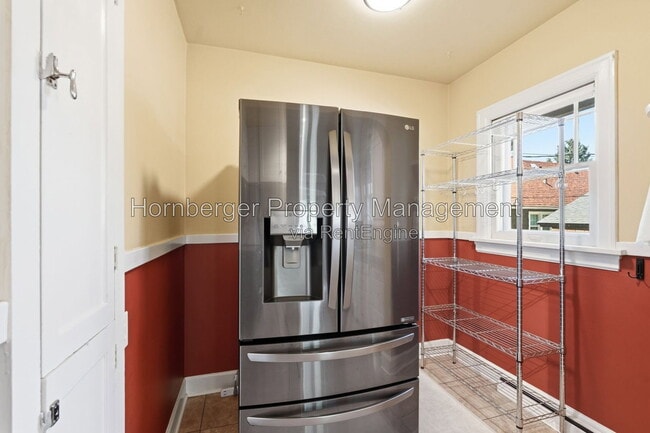 Photo - 1210 S Maple St