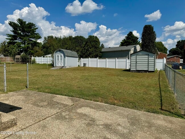 Photo - 8413 Cloverport Dr
