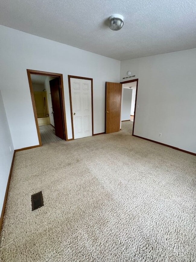 Photo - 3 Bedroom 2 Bathroom Modular